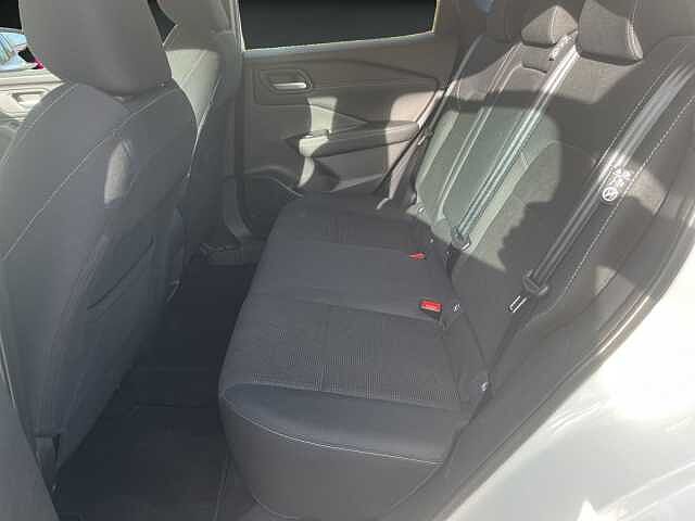 Nissan Qashqai ACENTA 1.3 (*ANDROID/APPLE CARPLAY*)