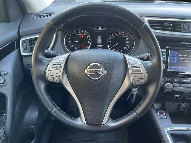 Nissan Qashqai ACENTA 1.2 (*RÜCKFAHRKAMERA*NAVI*)