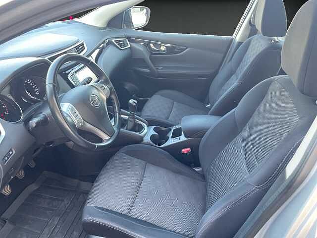 Nissan Qashqai ACENTA 1.2 (*RÜCKFAHRKAMERA*NAVI*)