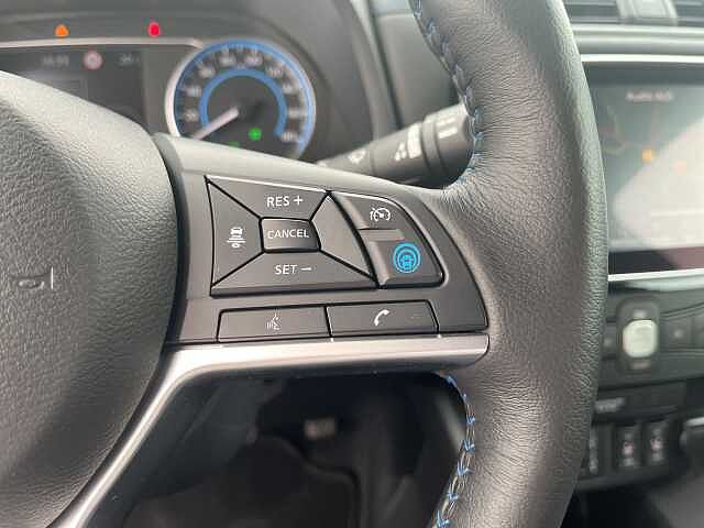 Nissan Leaf N-CONNECTA 59 kWh (*360&deg;-KAMERA*NAVI*) e+