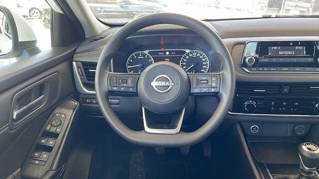 Nissan Qashqai 1.3 DIG-T VISIA (*LED*ABSTANDSTEMPOMAT*)