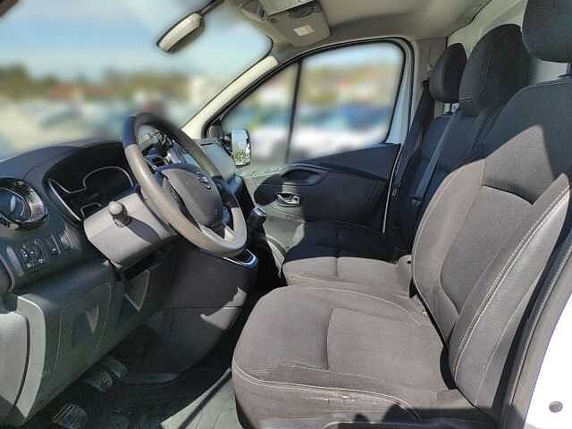 Nissan NV300 2.0l Kastenwagen L2H1 2,9t COMFORT, R&uuml;ckfahrkamera, Einparkhilfe Comfort