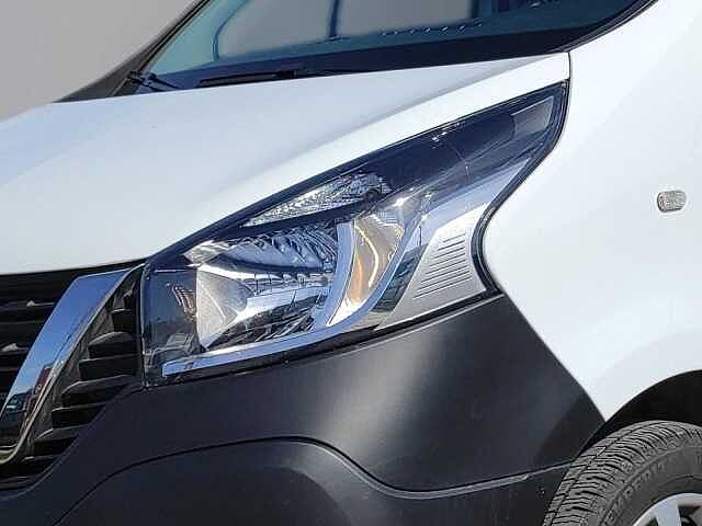 Nissan NV300 2.0l Kastenwagen L2H1 2,9t COMFORT, R&uuml;ckfahrkamera, Einparkhilfe Comfort