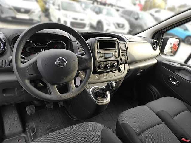 Nissan NV300 Kastenwagen L1H1 2,7t PRO 1.6l Klimaanlage, Einparkhilfe, Anh&auml;ngerkupplung Kastenwagen L1H1 2,7t PRO 1.6l Klimaanlage, Einparkhilfe, Anh&auml;ngerkupplung