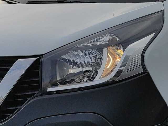 Nissan NV300 Kastenwagen L1H1 2,7t PRO 1.6l Klimaanlage, Einparkhilfe, Anh&auml;ngerkupplung Kastenwagen L1H1 2,7t PRO 1.6l Klimaanlage, Einparkhilfe, Anh&auml;ngerkupplung