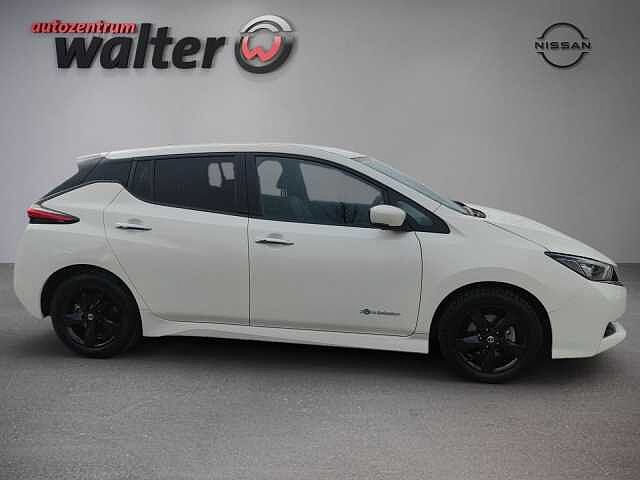 Nissan Leaf 40kwh Tekna, ProPilot, 360&deg; Kamera, Navigation, Sitzheizung 360