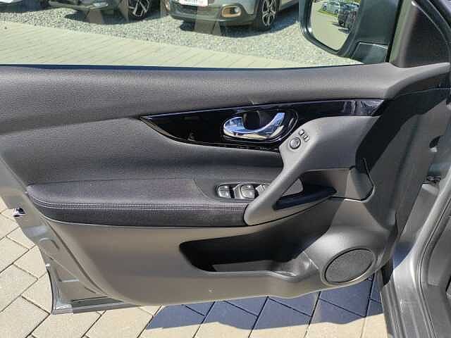 Nissan Qashqai 1.3 DIG-T Zama, Panoramadach, Navigation, Sitzheizung, Around View ZAMA