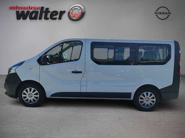 Nissan NV300 2,7t L1H1, COMFORT 9-Sitzer, Audio-System
