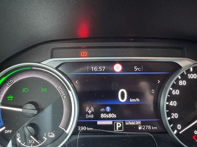 Nissan Juke 1.6 Hybrid N-Connecta Hybrid