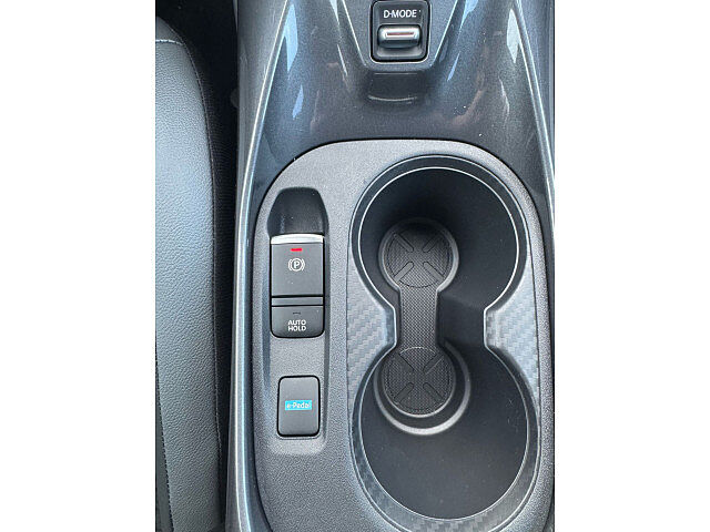 Nissan Juke 1.6 Hybrid N-Connecta Hybrid