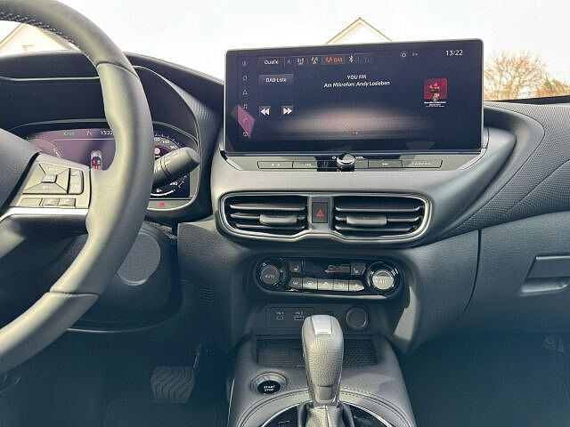 Nissan Juke 1.6 Hybrid N-Connecta Hybrid