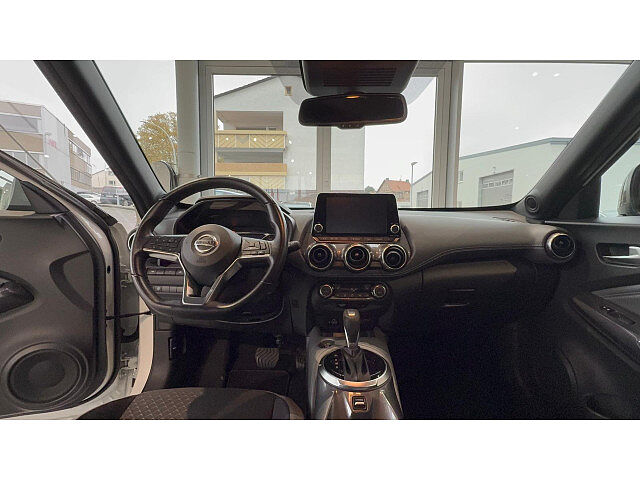 Nissan Juke 1.0 DIG-T DCT Enigma