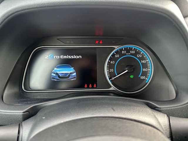 Nissan Leaf Acenta Leaf 40 KWh | Kamera | Lenkradheizung | Klimaauto.
