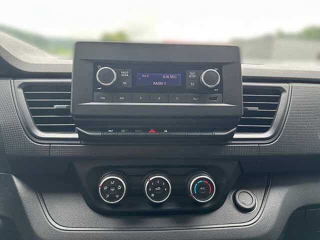 Nissan Primastar 2,8t dCi 110 DPF L1H1 2,8t Visia (Euro-6)