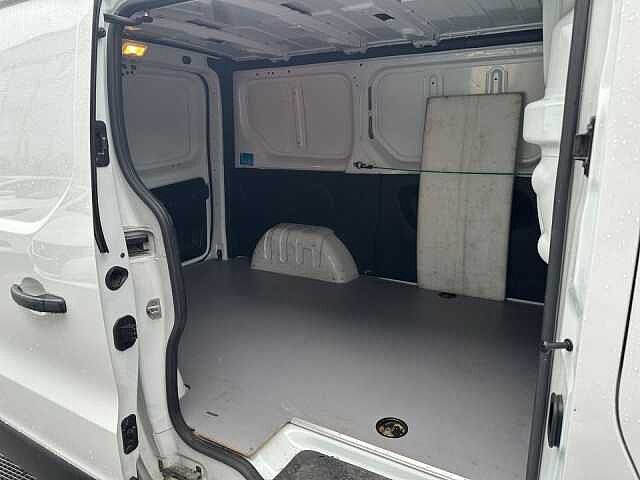 Nissan Primastar 2,8t dCi 110 DPF L1H1 2,8t Visia (Euro-6)