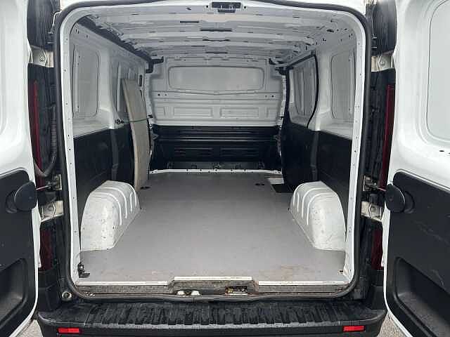 Nissan Primastar 2,8t dCi 110 DPF L1H1 2,8t Visia (Euro-6)