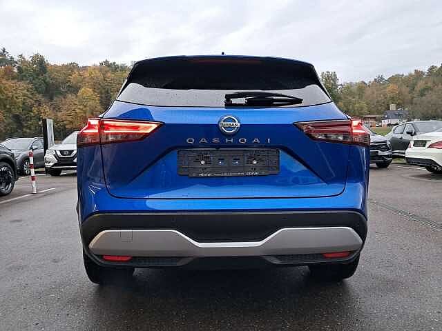 Nissan Qashqai 1.3 DIG-T N-Connecta | 360&deg; Kamera | Navi | Tempomat