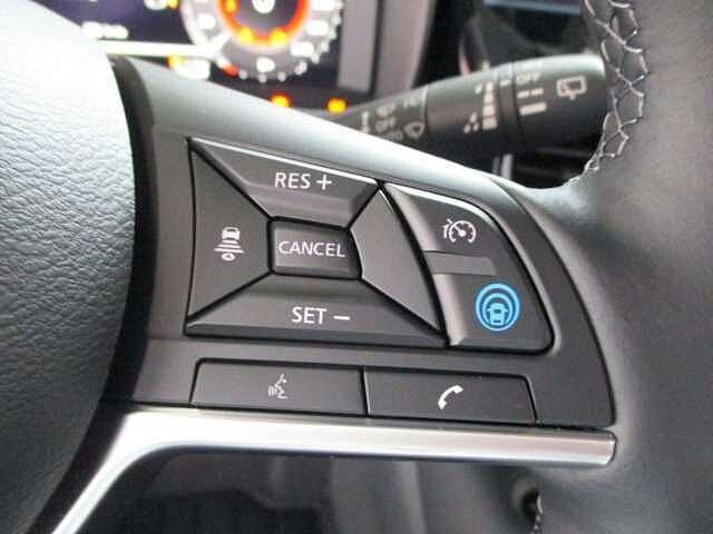 Nissan Juke 1.6 HYBRID N-Sport BOSE Technik-Pak.