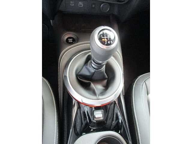 Nissan Juke Tekna 1.0 DIG-T BOSE - neues Modell (MY24)