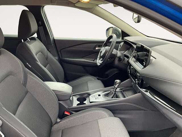 Nissan Qashqai 1.3 DIG-T N-Connetcta MHEV LED Winter Paket, elek