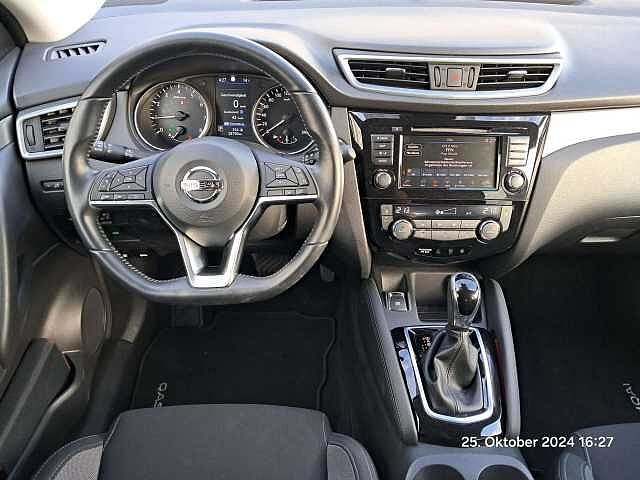 Nissan Qashqai N-Connecta 1.3 16V KAT Metallic Automatik