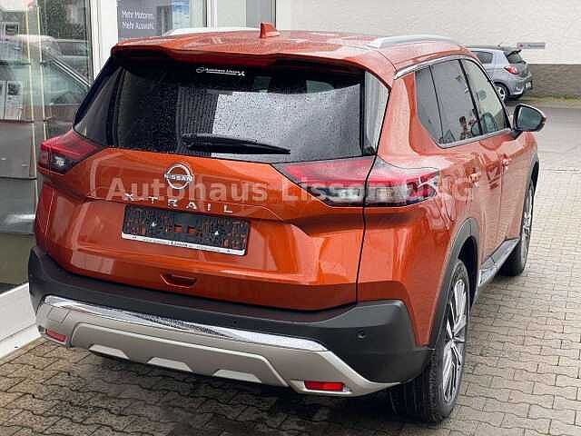 Nissan X-Trail 1.5 VC-T AT EU-Fahrz,Tekna+Schiebed, 20&#039; Leder ,7S