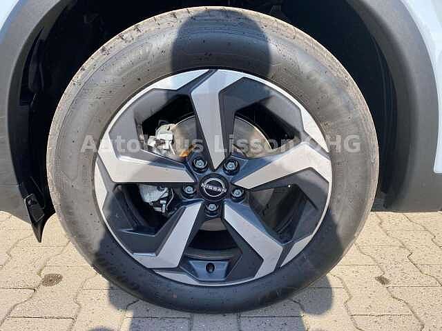 Nissan Qashqai 1.3 DIG-T N-Connecta LED Digi.-Cockpit MHEV