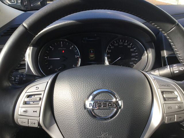 Nissan Pulsar 1.5 dCi Tekna NAVI KLIMA SHZ 360&deg;KAM AHK