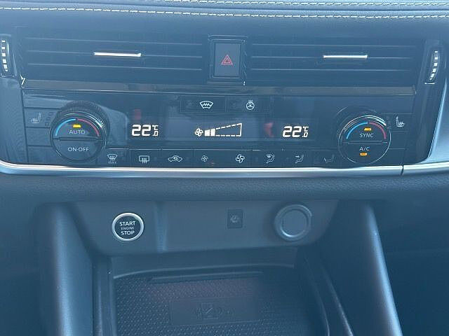 Nissan QASHQAI MY24 1.3 DIG-T MHEV 158 PS Xtronic N-Connecta Winter Komfort MY24 1.3 DIG-T MHEV 158 PS Xtronic N-Connecta Winter Komfort