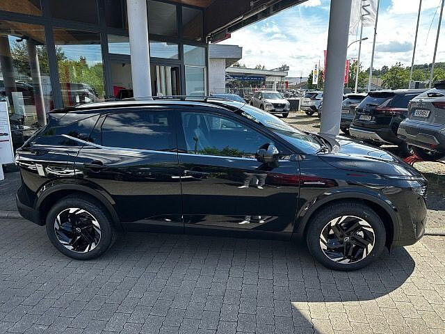 Nissan QASHQAI MY24 1.3 DIG-T MHEV 158 PS Xtronic N-Connecta Winter Komfort MY24 1.3 DIG-T MHEV 158 PS Xtronic N-Connecta Winter Komfort
