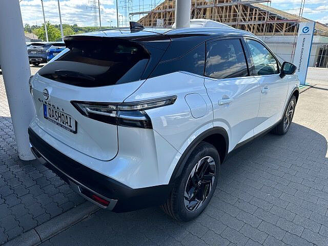 Nissan QASHQAI MY24 1.3 DIG-T MHEV 158 PS Xtronic N-Connecta Winter Komfort 2 Farben