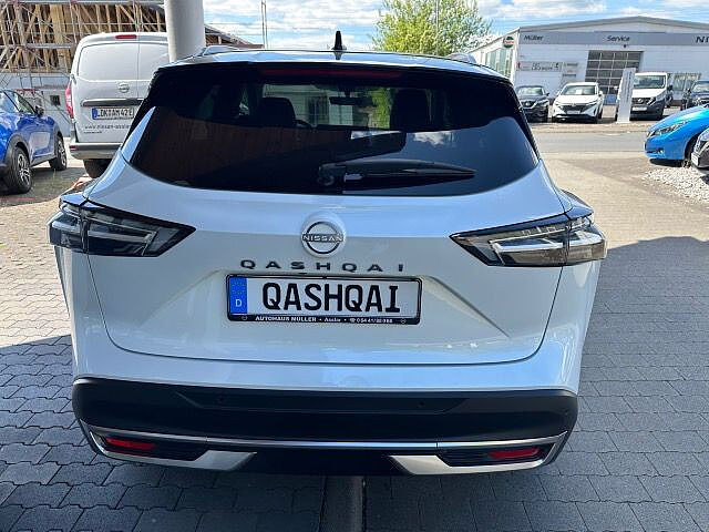 Nissan QASHQAI MY24 1.3 DIG-T MHEV 158 PS Xtronic N-Connecta Winter Komfort 2 Farben