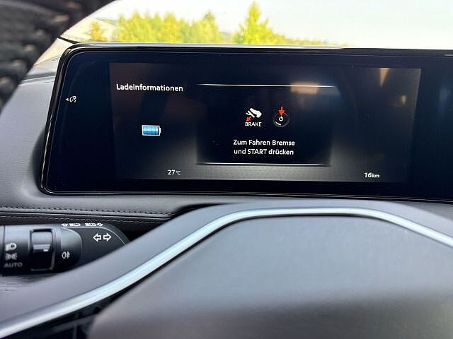 Nissan Ariya  63kWh 22KW Basis