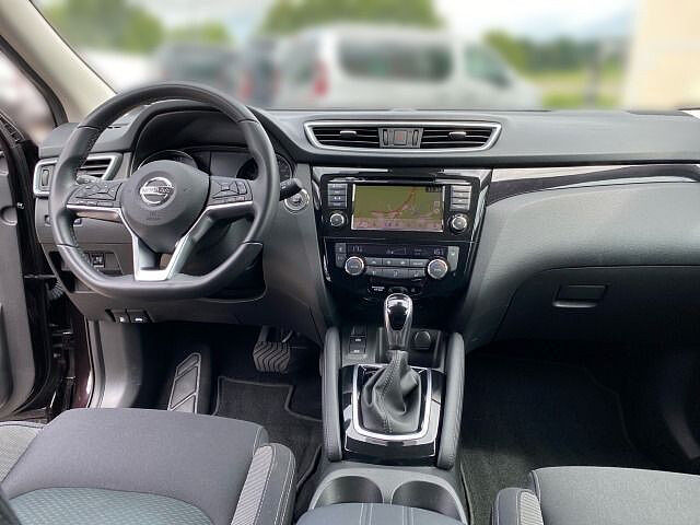 Nissan Qashqai Zama  Automatic,360&deg;-Kam, PANO, Navi,