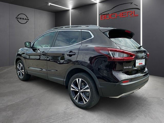 Nissan Qashqai Zama  Automatic,360&deg;-Kam, PANO, Navi,