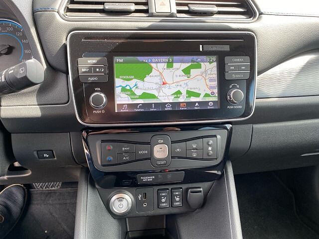 Nissan Leaf N-Connecta,360 Grad Kamera, Navi, Klimaauto 360