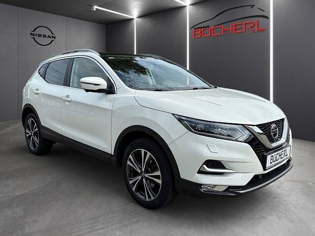 Nissan Qashqai N-Connecta, PANO, 360&deg;-Kam., SHZ, LED 360