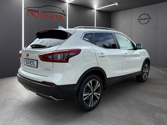 Nissan Qashqai N-Connecta, PANO, 360&deg;-Kam., SHZ, LED 360