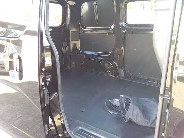 Nissan e-NV200 Comfort Klimaaut.|Kamera|1.Hd Comfort Winterpaket Kamera Teilverglast