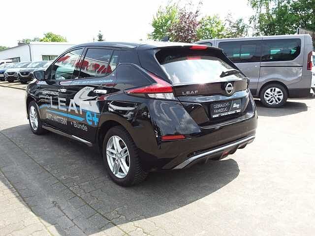 Nissan Leaf CarPlay|Klimaaut.|LED|Kamera|PDC|1.Hd TEKNA
