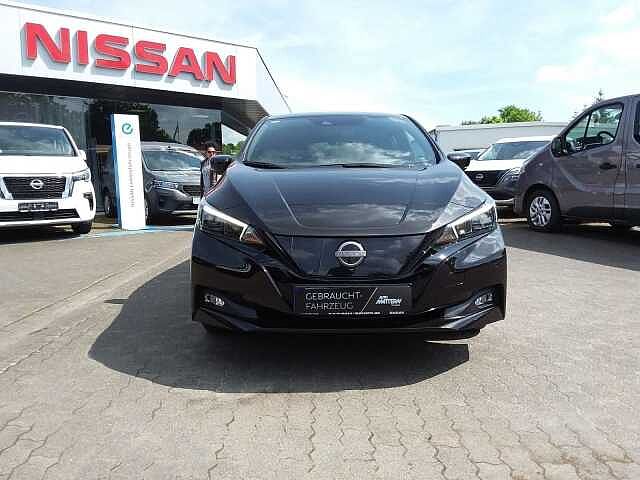 Nissan Leaf CarPlay|Klimaaut.|LED|Kamera|PDC|1.Hd TEKNA