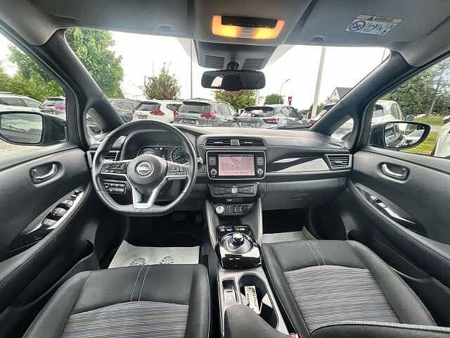 Nissan Leaf Klimaaut.|CarPlay|NAVI|Kamera|LED|SHZ|PDC N-CONNECTA