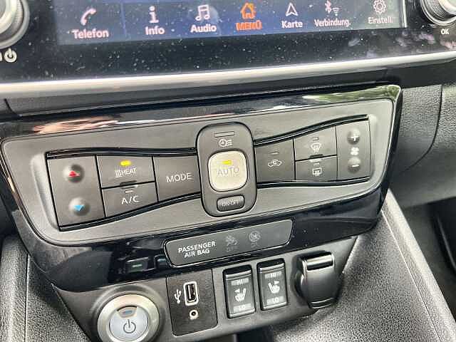 Nissan Leaf Acenta Sitzheizung vorne und hinten