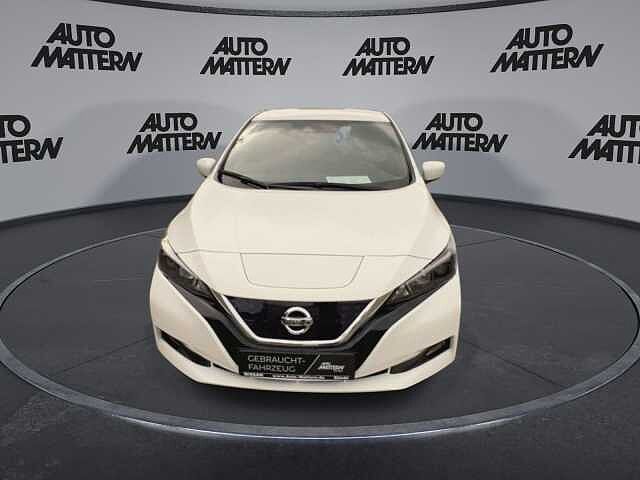 Nissan Leaf Acenta Sitzheizung vorne und hinten