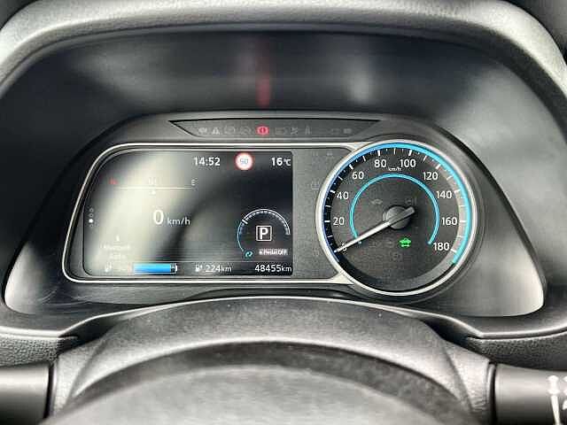 Nissan Leaf Acenta Sitzheizung vorne und hinten