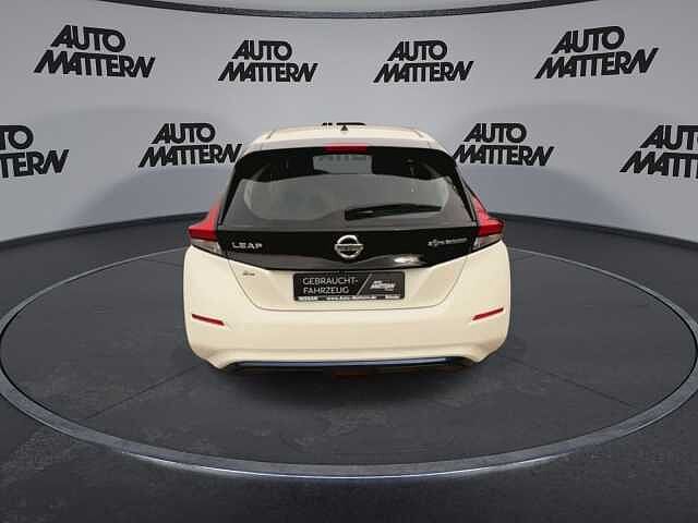 Nissan Leaf Acenta Sitzheizung vorne und hinten