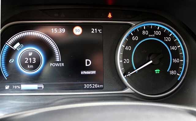 Nissan Leaf 40 kWh N-Connecta LED, WINTER