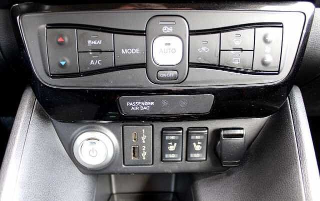 Nissan Leaf 40 kWh N-Connecta LED, WINTER