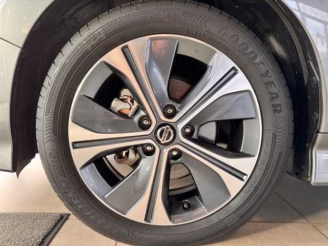 Nissan Leaf 40 kWh Tekna