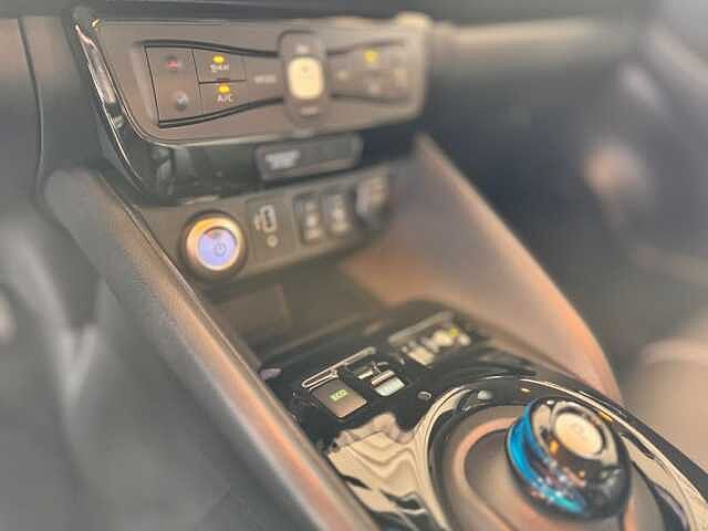 Nissan Leaf 40 kWh Tekna